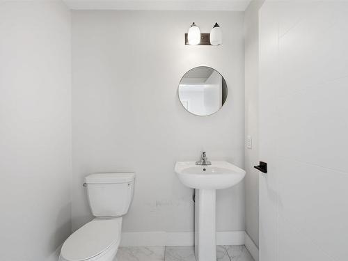 582B Herring Cove Road, Halifax, NS - Indoor Photo Showing Bathroom