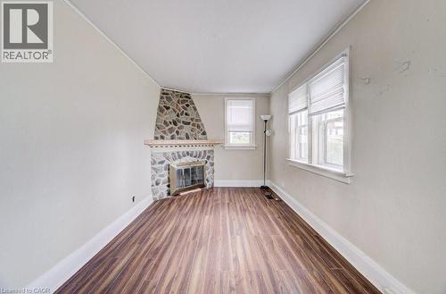 59 Fourth Avenue, Cambridge, ON - Indoor With Fireplace