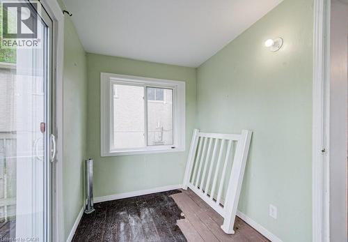59 Fourth Avenue, Cambridge, ON - Indoor Photo Showing Other Room