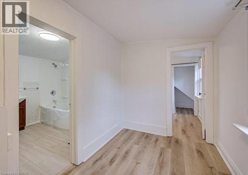 59 Fourth Avenue, Cambridge, ON - Indoor Photo Showing Other Room