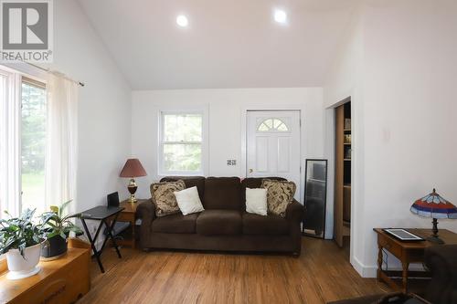 3091 Hilton Rd, Hilton Beach, ON - Indoor Photo Showing Living Room