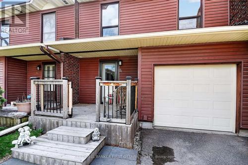 C - 8 ARNOLD DRIVE  Ottawa, ON K2H 6V9