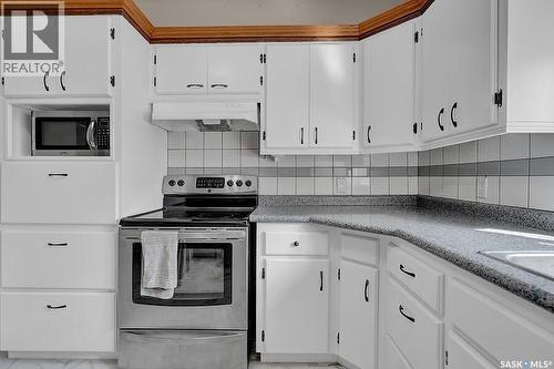321 Hiltz Drive, Kennedy, SK - Indoor Photo Showing Kitchen
