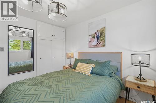 2417 Hanover Avenue, Saskatoon, SK - Indoor Photo Showing Bedroom
