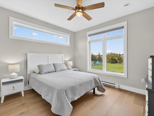 64 Sunset Lane, Clinton, PE 