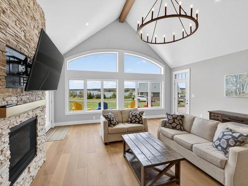 64 Sunset Lane, Clinton, PE 