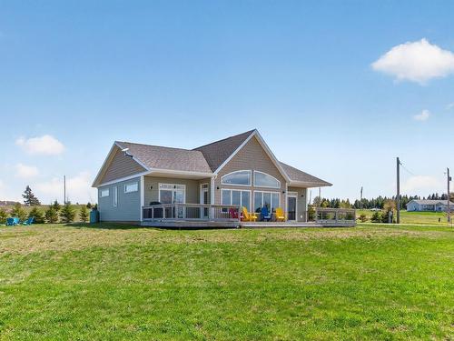 64 Sunset Lane, Clinton, PE 