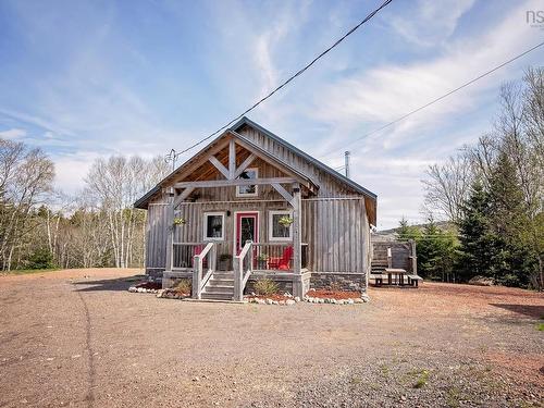 49 Lakelands Road  Parrsboro, NS B0M 1S0