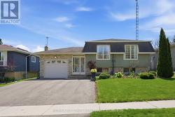 39 ORCHARD ROAD Scugog (Port Perry), ON L9L 1G6