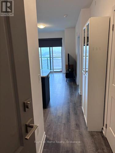 416 - 5055 Greenlane Road, Lincoln (Lincoln Lake), ON - Indoor Photo Showing Other Room