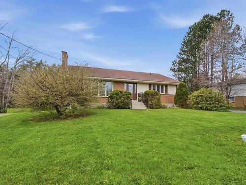 158 Highway 277, Lantz, NS 