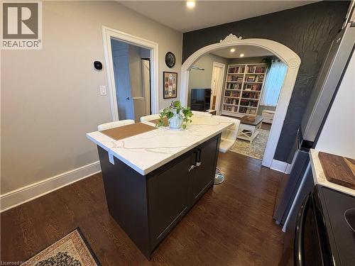 40 Hess Street N, Hamilton, ON - Indoor
