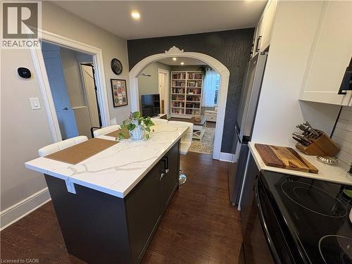 40 Hess Street N, Hamilton, ON - Indoor