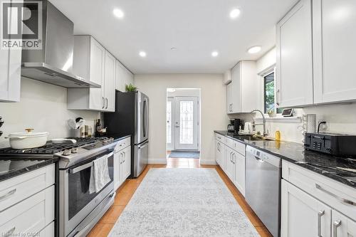 494 Ferguson Avenue N, Hamilton, ON - Indoor Photo Showing Kitchen With Stainless Steel Kitchen With Double Sink With Upgraded Kitchen