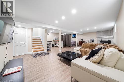 494 Ferguson Avenue N, Hamilton, ON - Indoor