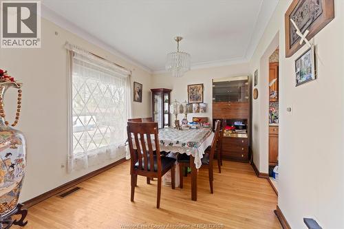 10575 Mulberry Drive, Windsor, ON - Indoor Photo Showing Dining Room