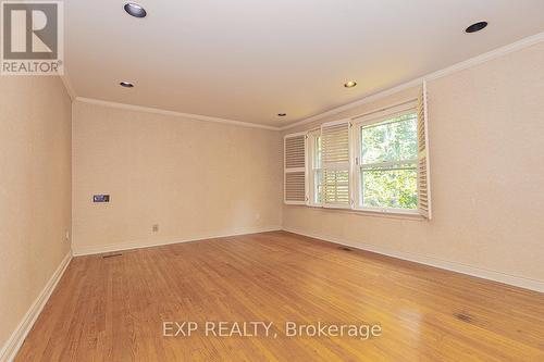 9 Laureleaf Road, Markham, ON - Indoor Photo Showing Other Room