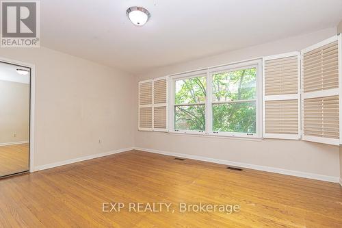 9 Laureleaf Road, Markham, ON - Indoor Photo Showing Other Room