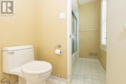 9 Laureleaf Road, Markham, ON - Indoor Photo Showing Bathroom