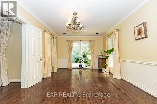 9 Laureleaf Road, Markham, ON - Indoor Photo Showing Other Room