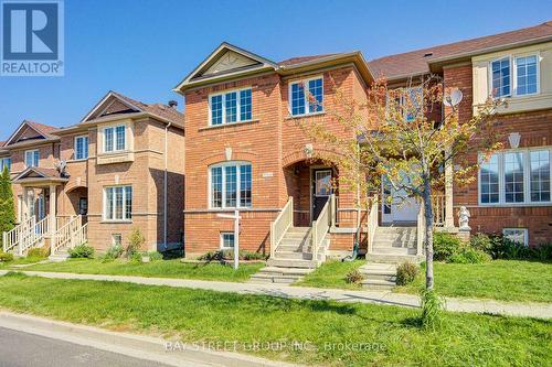 714 CASTLEMORE AVENUE  Markham, ON L6E 1M9