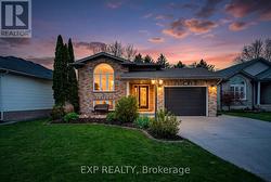 7789 ASCOT CIRCLE Niagara Falls, ON L2H 3H1