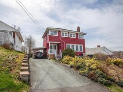 273 Joffre Street  Dartmouth, NS B2Y 3E2