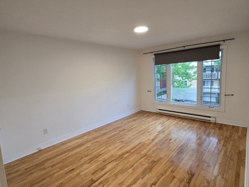 Chambre à coucher principale - 134 64E Avenue, Montréal (Lasalle), QC - Indoor Photo Showing Other Room