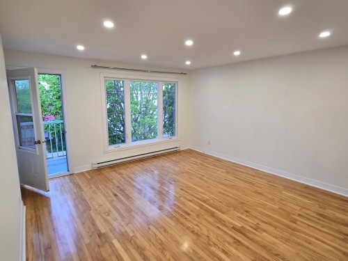 Salon - 134 64E Avenue, Montréal (Lasalle), QC - Indoor Photo Showing Other Room