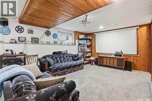 2838 Hartmann Crescent E, Regina, SK - Indoor
