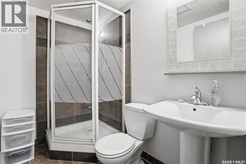 2838 Hartmann Crescent E, Regina, SK - Indoor Photo Showing Bathroom