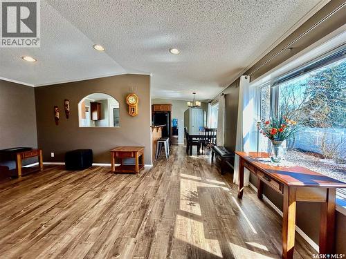 607 Beharrel Street, Oxbow, SK - Indoor