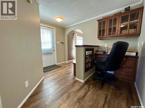607 Beharrel Street, Oxbow, SK - Indoor Photo Showing Office