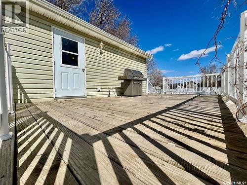 607 Beharrel Street, Oxbow, SK - Outdoor With Exterior