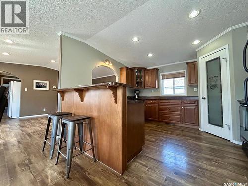 607 Beharrel Street, Oxbow, SK - Indoor Photo Showing Kitchen