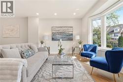 14 HARBOUR Drive Stoney Creek, ON L8E 4Z5