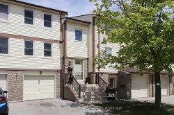 35-7340 Copenhagen Road  Mississauga, ON L5N 2S5