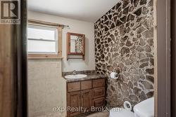 Secondary Residence 4pc Bathroom - 