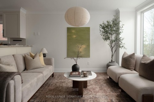 98 Dallimore Circle, Toronto, ON - Indoor Photo Showing Living Room