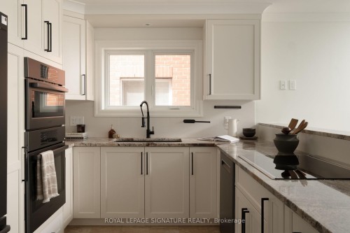 98 Dallimore Circle, Toronto, ON - Indoor Photo Showing Kitchen