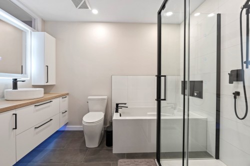 Salle de bains - 698 Rue Des Marquises, Beloeil, QC - Indoor Photo Showing Bathroom