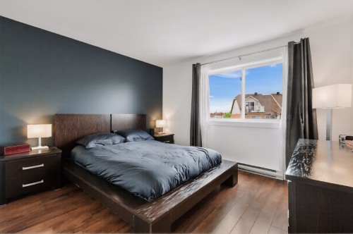 Chambre à coucher principale - 9698 Rue Riverin, Brossard, QC - Indoor Photo Showing Bedroom