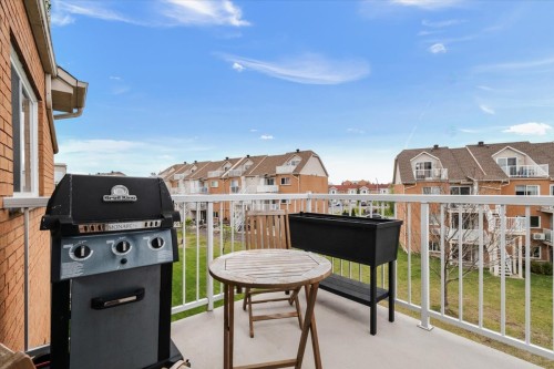 Balcon - 9698 Rue Riverin, Brossard, QC - Outdoor With Exterior