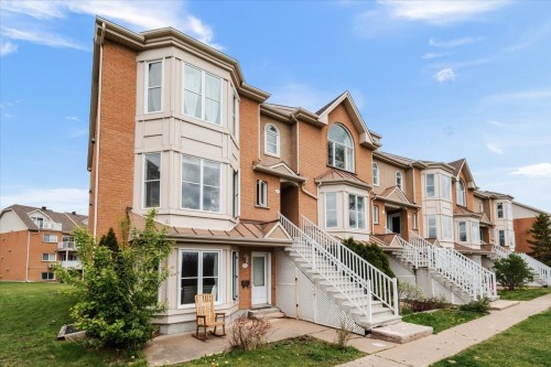 Façade - 9698 Rue Riverin, Brossard, QC - Outdoor With Facade