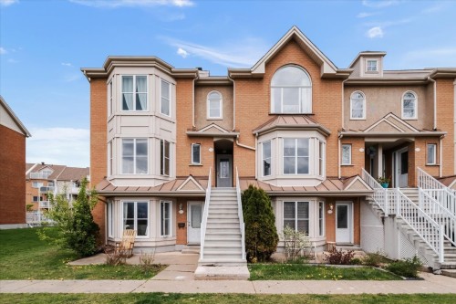 Façade - 9698 Rue Riverin, Brossard, QC - Outdoor With Facade