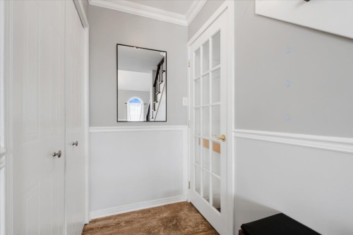 Hall d'entrée/Vestibule - 9698 Rue Riverin, Brossard, QC - Indoor Photo Showing Other Room