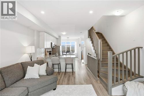 59 Markle Crescent, Ancaster, ON - Indoor Photo Showing Living Room