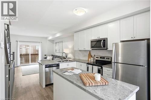 59 Markle Crescent, Ancaster, ON - Indoor Photo Showing Kitchen With Double Sink With Upgraded Kitchen