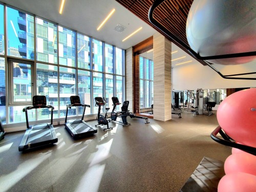 Exercise Room - 1901-1500 Boul. René-Lévesque O., Montréal (Ville-Marie), QC - Indoor Photo Showing Gym Room