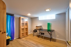 Bedroom - 